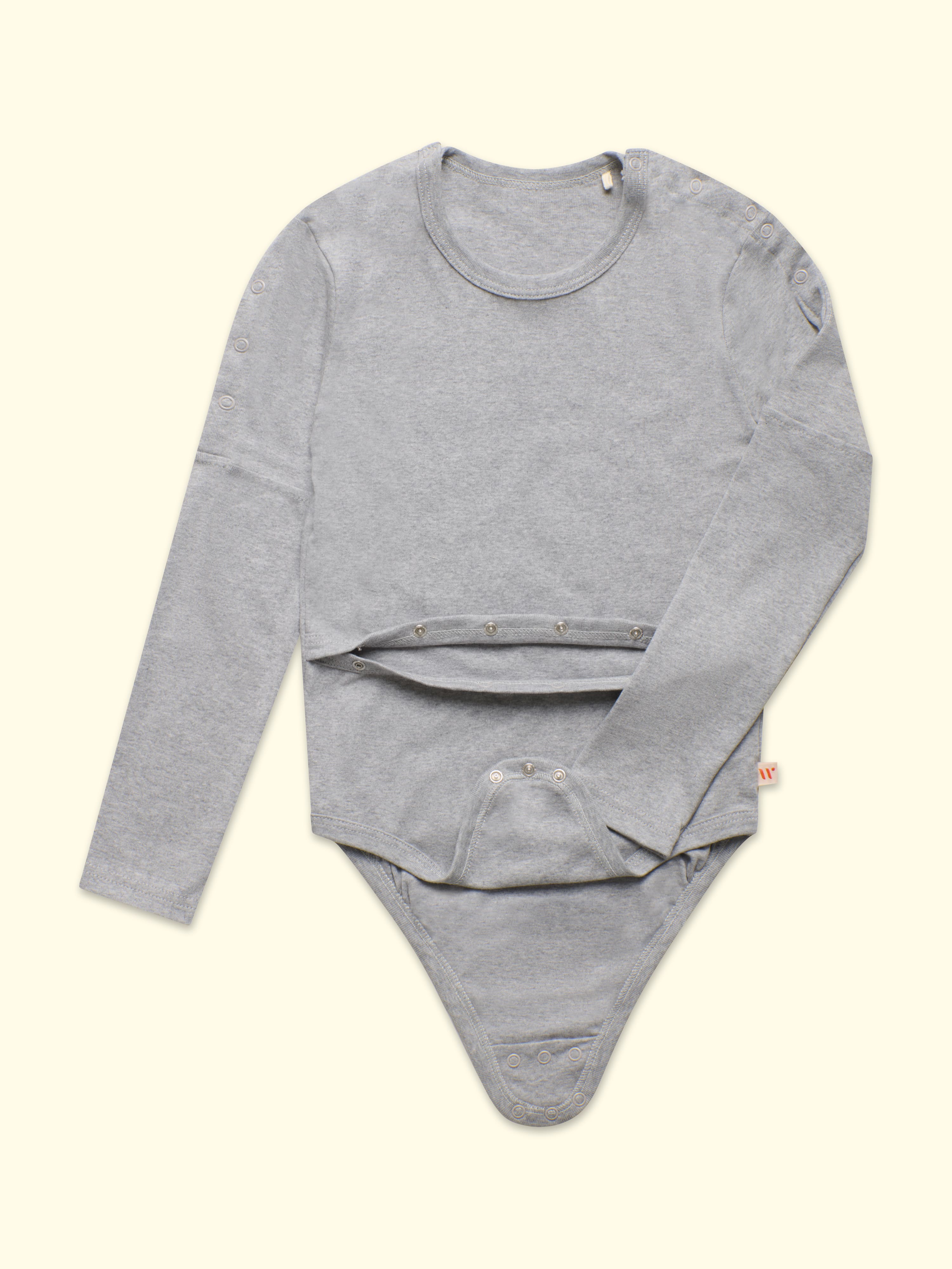 Sondenbody Mitwachsbody Björn - para niños con atención médica, con abertura para las mangas, hasta la talla 176