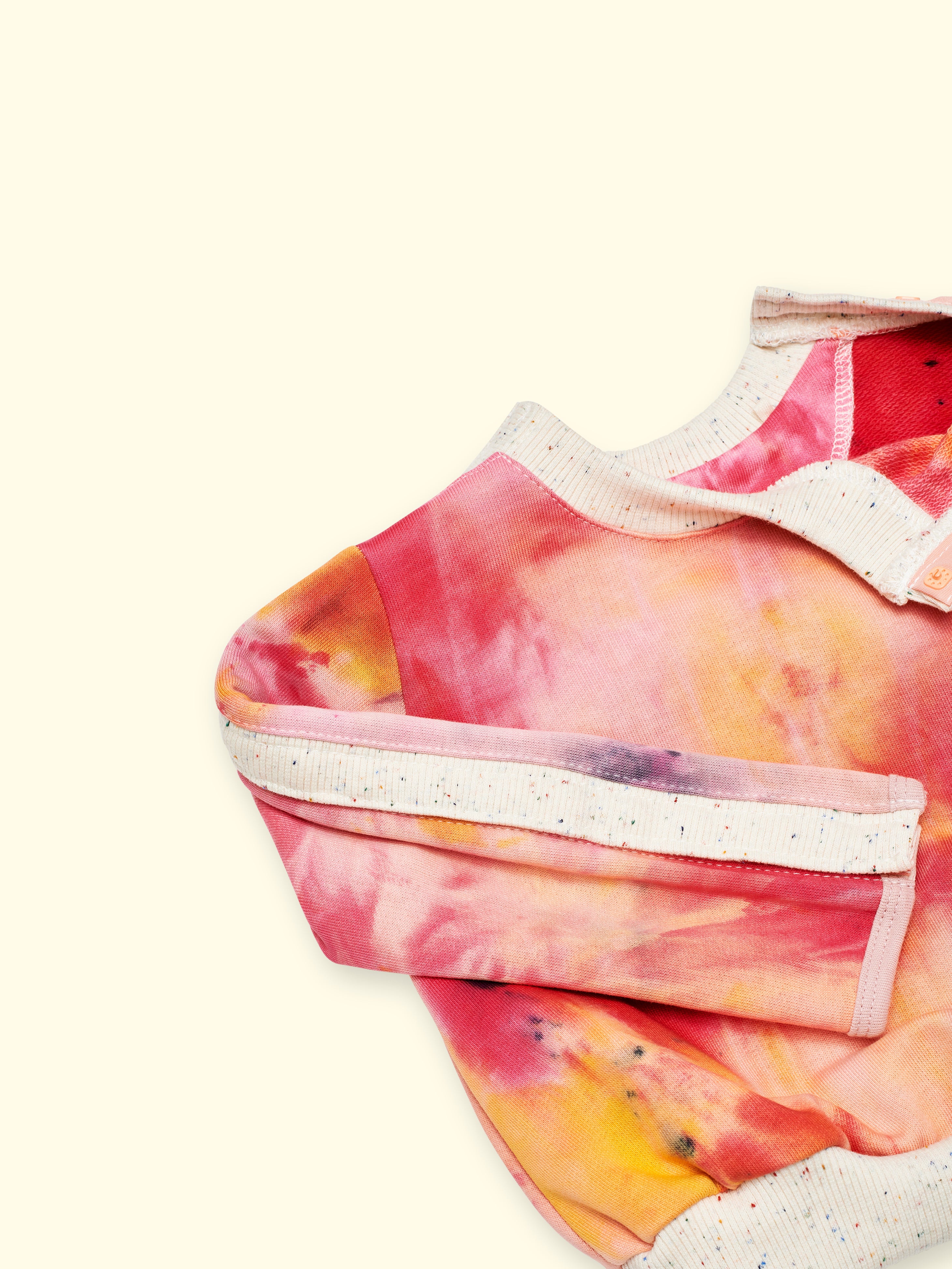 Set de cuidado Batik – Sudadera y pantalón con apertura para accesos