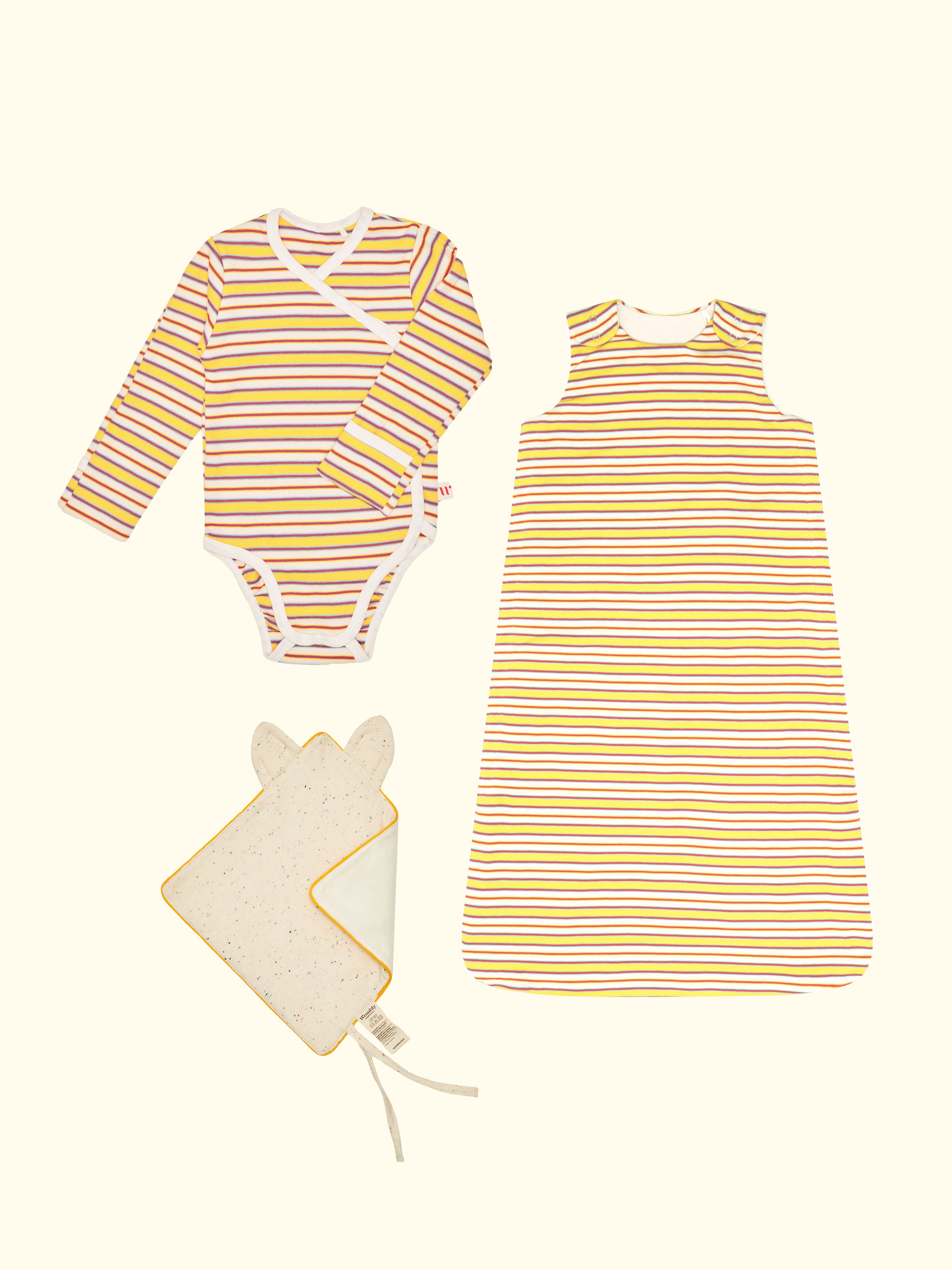 Neugeborenen-Set für die Pflege – Schlafsack, Body & Schnuffeltuch